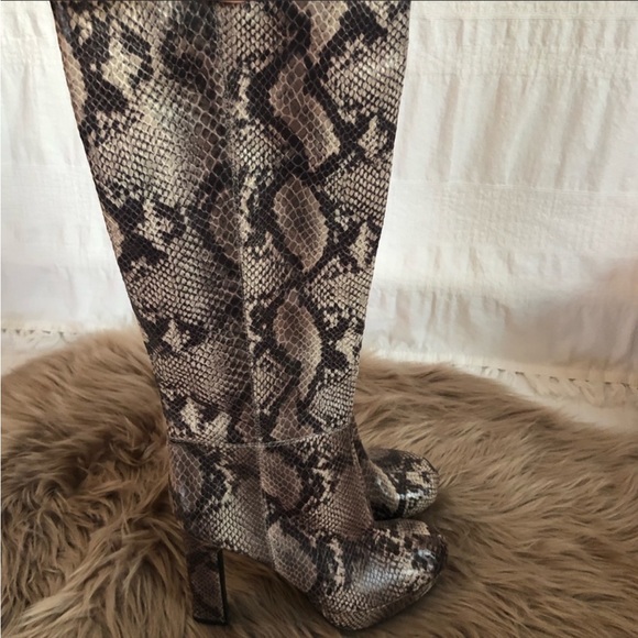 Worthington snake print Over the knee boots, NWOT - Picture 11 of 11